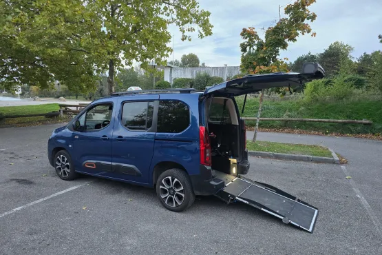 tous vos trajets avec taxi vauxenvelin vehicule tpmr